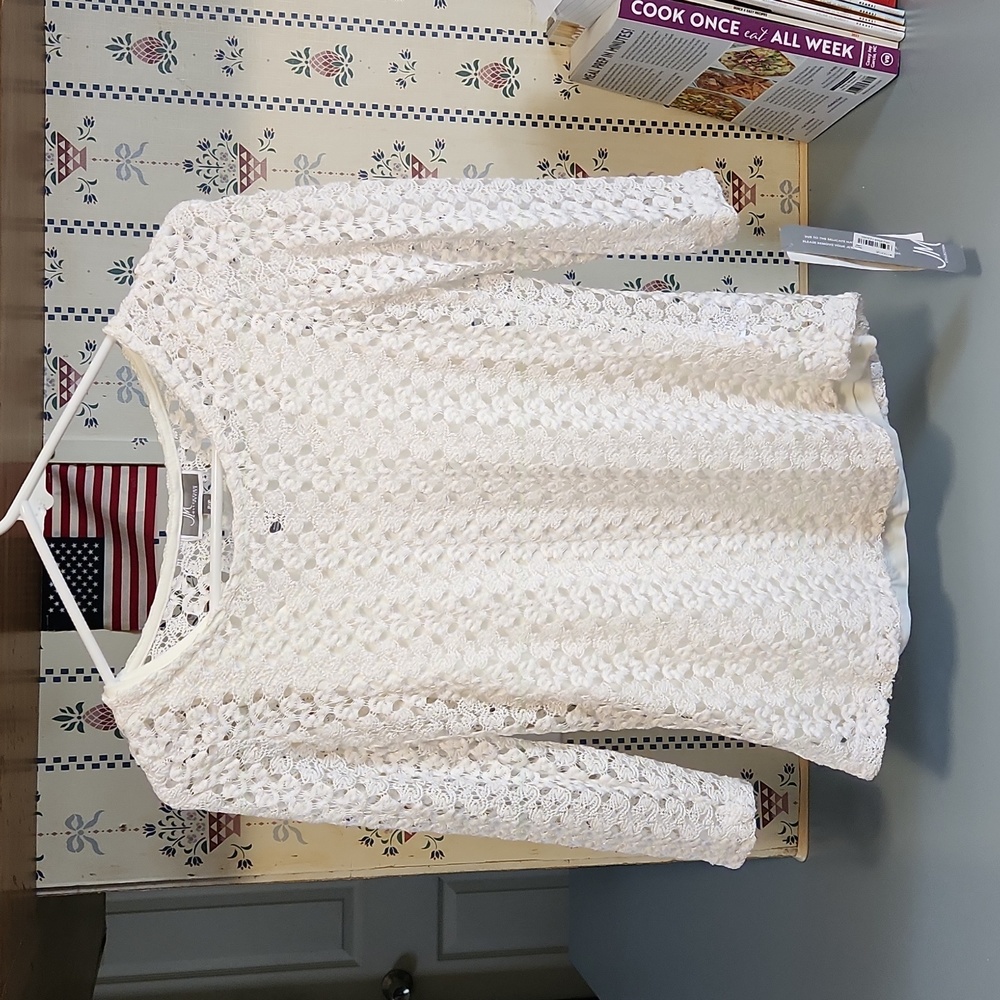 NWT JM Collection Size P/P Lace Ladies Shirt with tank underneath